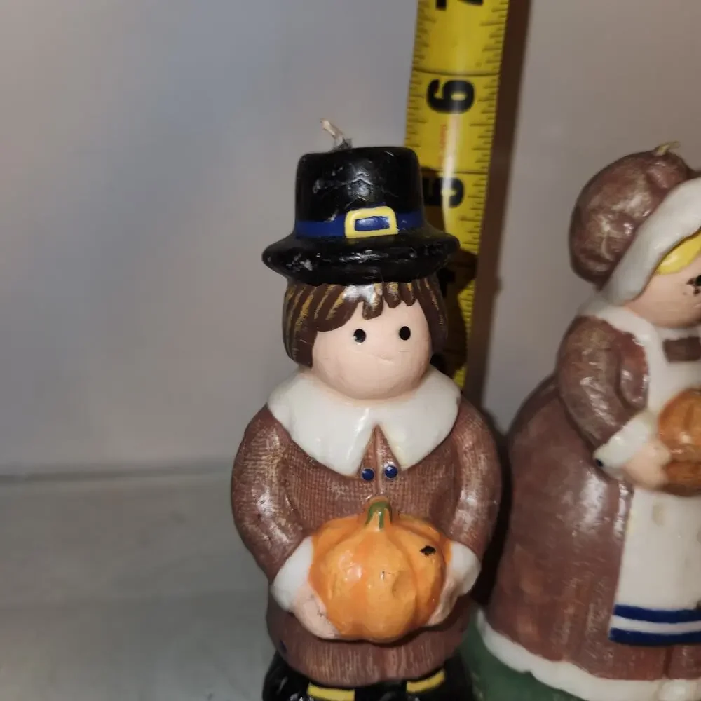 Vintage Pilgrim Thanksgiving Candles set of 2